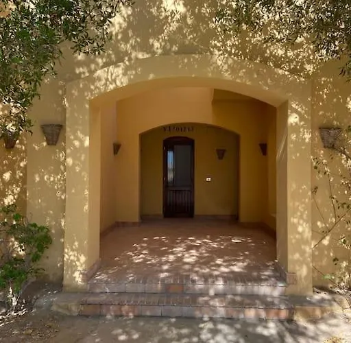 Magical 2br Ground/free Pool & Lagoon Access @elgouna Gurdaka